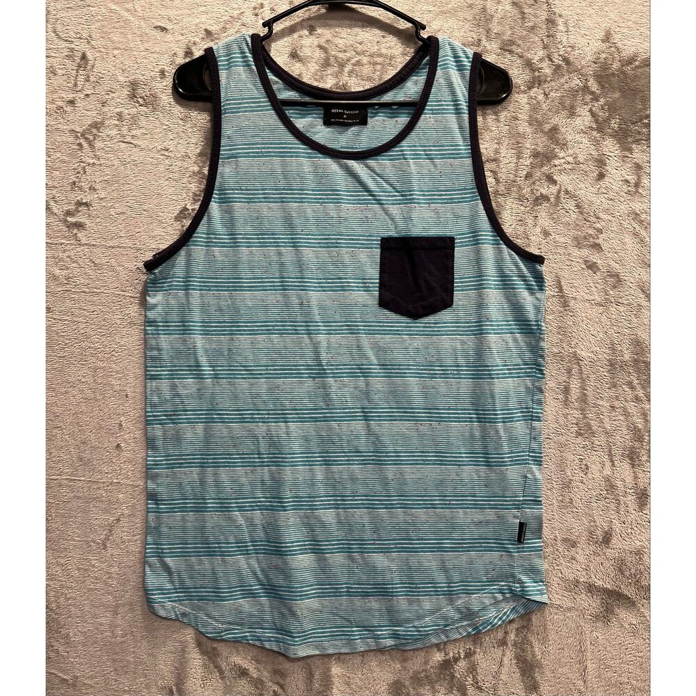 Ocean Current Men's Tank Top Chest Pocket Crew Neckline Size Medium Casual Beach